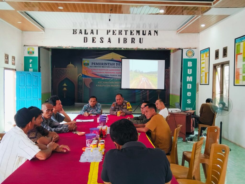 Musyawarah Bersama Untuk Perbaikan dan Pengembangan Jalan Akses Desa